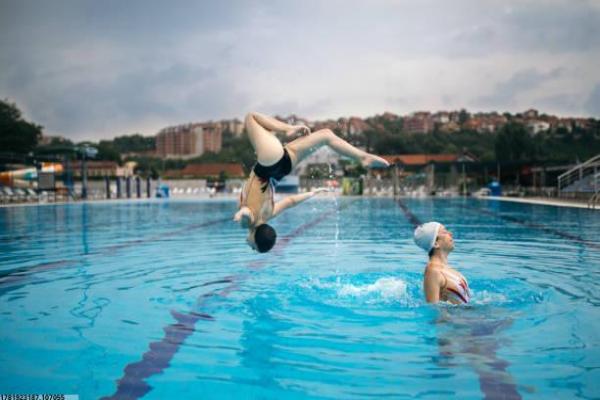 运动康复培训如何结合体育培训？